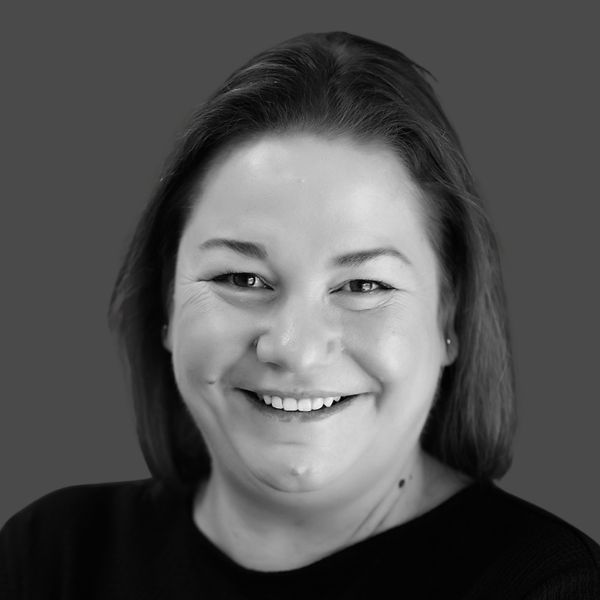 teaghan-headshot-altitude-wealth teaghan-headshot-altitude-wealth